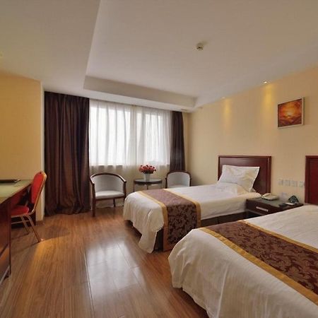 Greentree Alliance Beijing West Railway Station Zhanqian North Square Hotel Exteriör bild